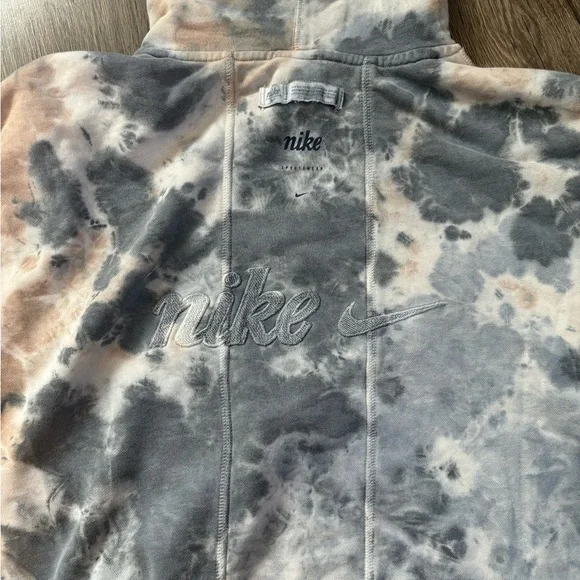 Nike Tie-Dye Hoodie and Joggers Set - Gray and Pink - Picture 6 of 14